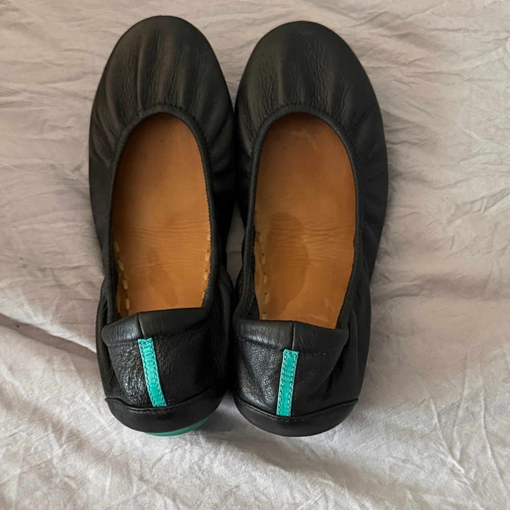 Tieks Stylish Black Leather Flats - Picture 2 of 3